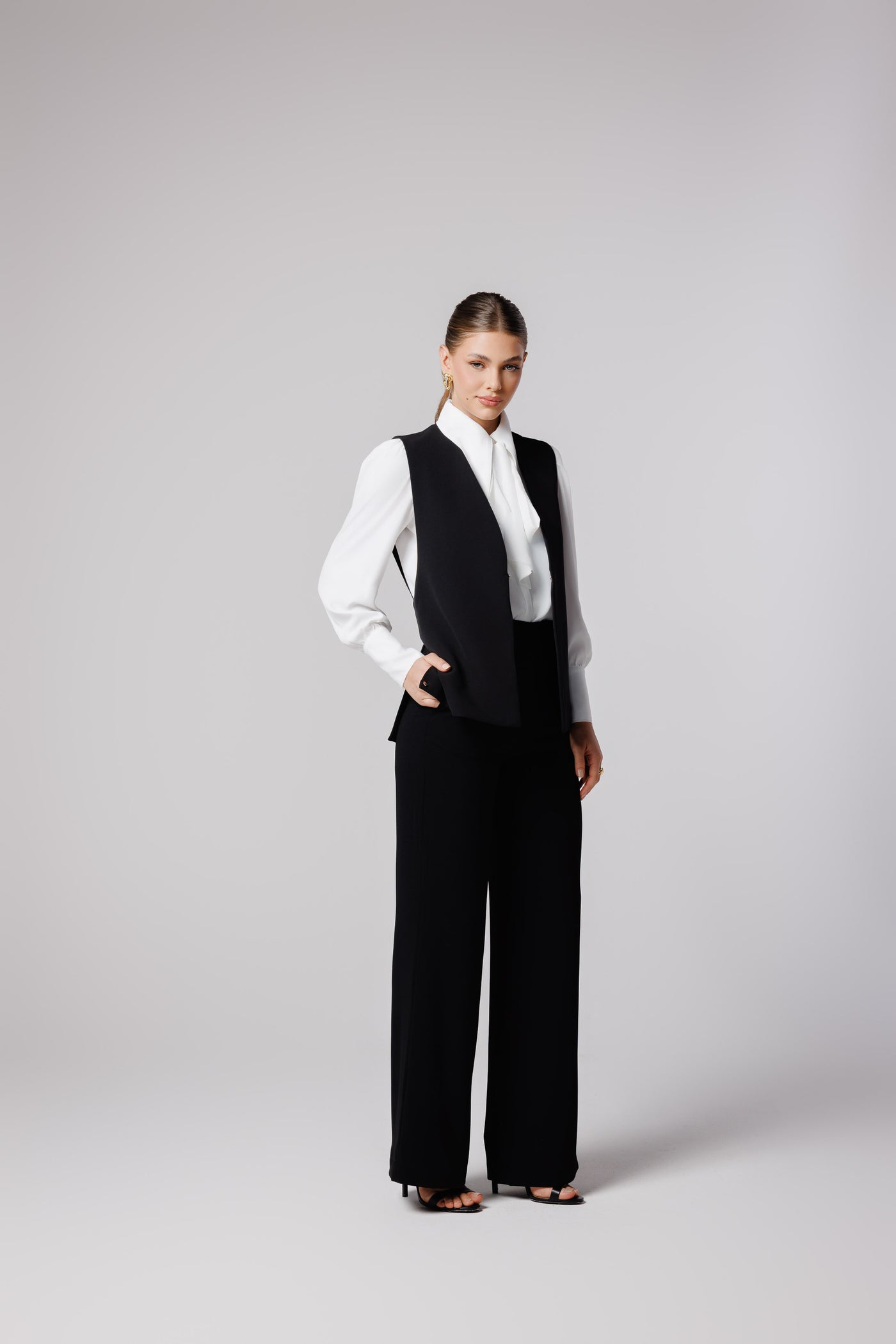 Hulda Tailored Modest Vest