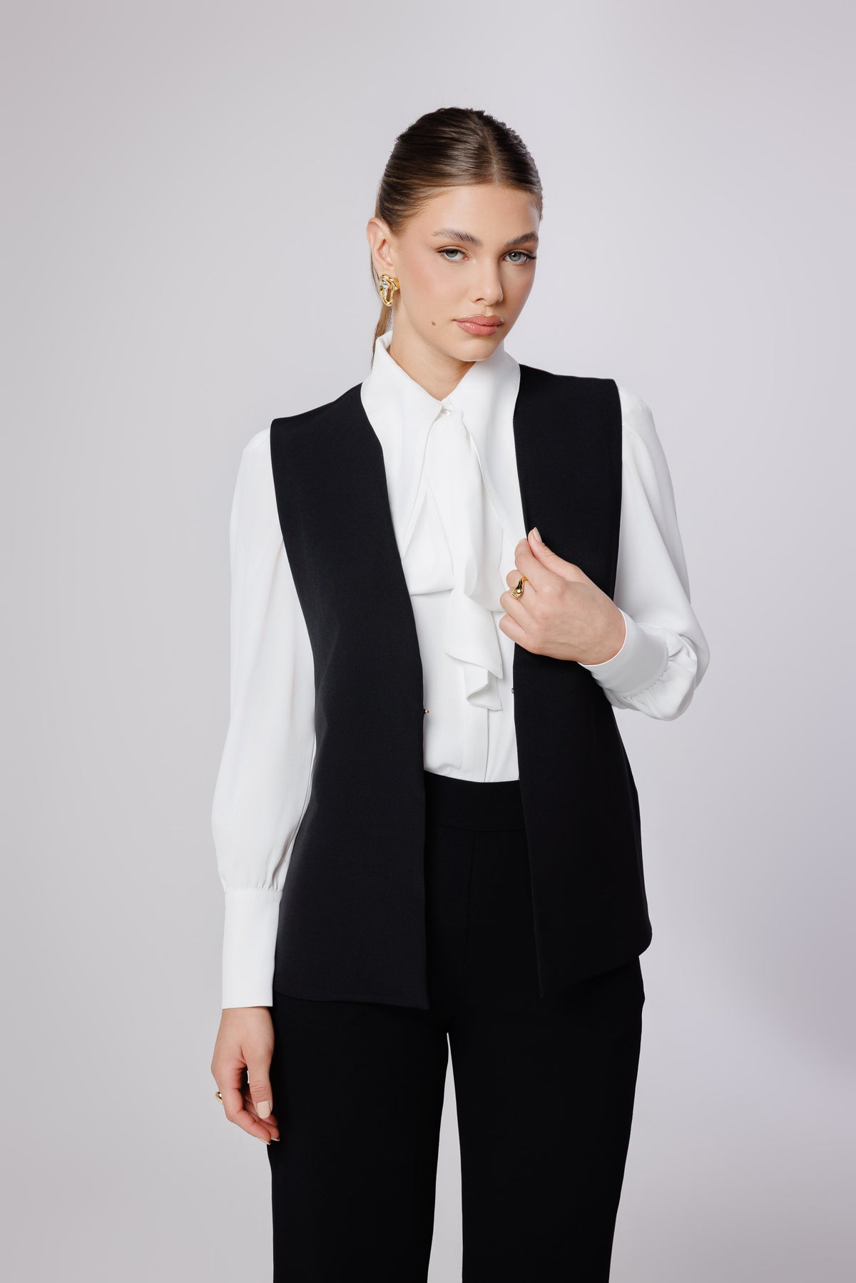 Hulda Tailored Modest Vest
