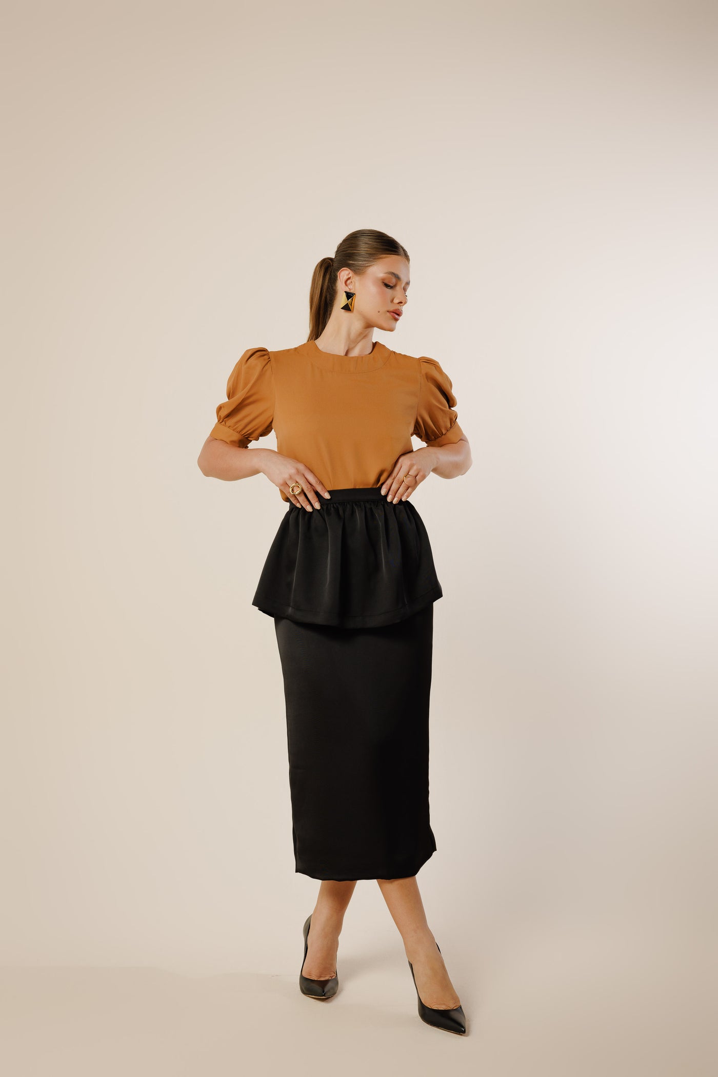 Miriam Elegant Midi Skirt