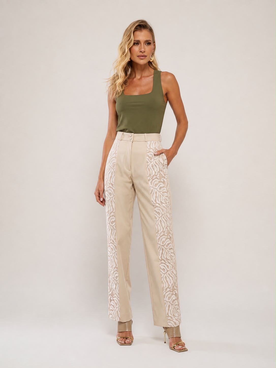 Esther Square Tank-top